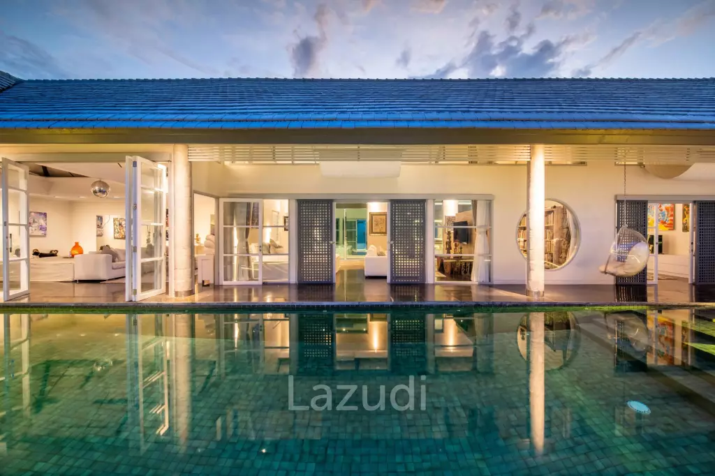 Spacious Four Bedroom Family Villa On Beachside Sanur