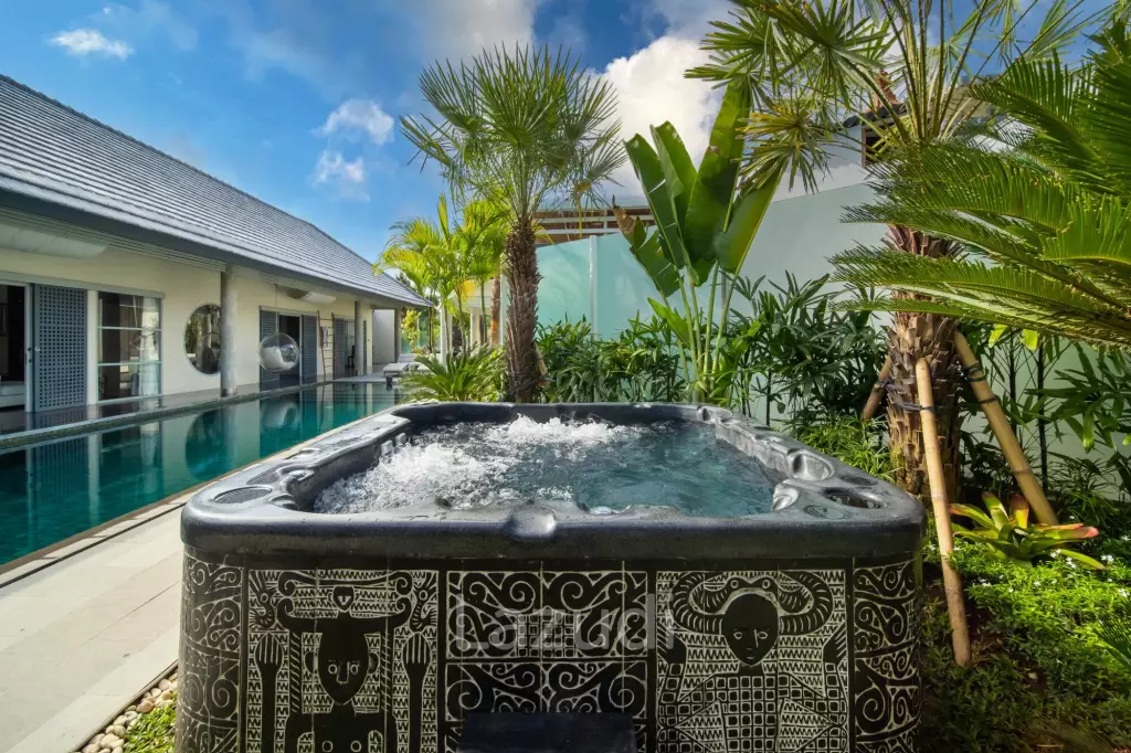 Spacious Four Bedroom Family Villa On Beachside Sanur