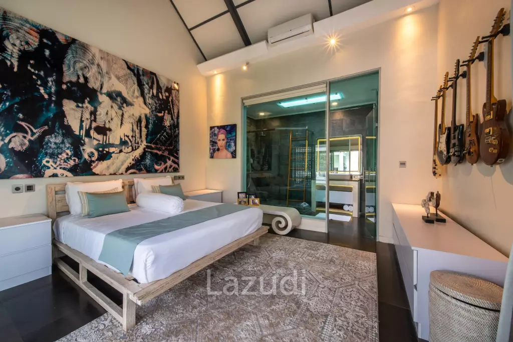 Spacious Four Bedroom Family Villa On Beachside Sanur