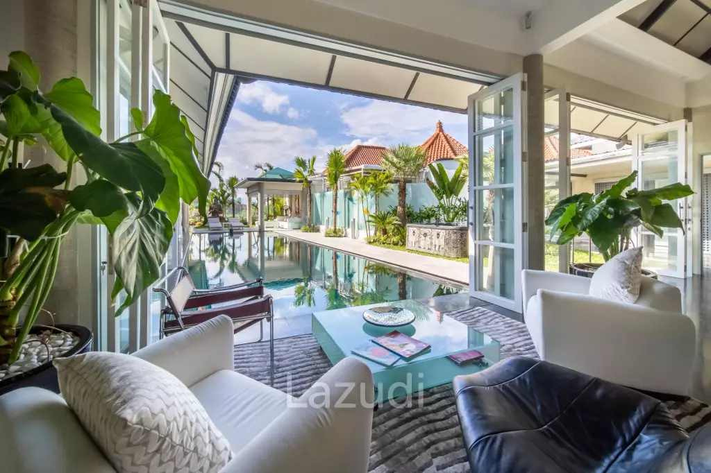Spacious Four Bedroom Family Villa On Beachside Sanur