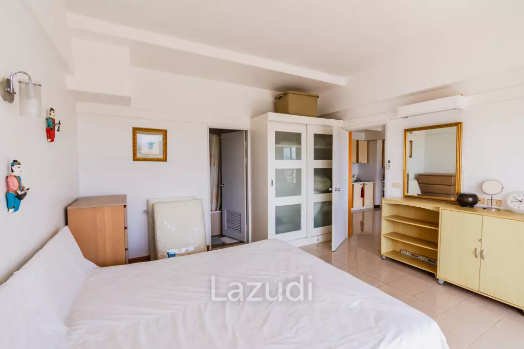 CONDOCHAIN :  1 Bed Beachfront for sale