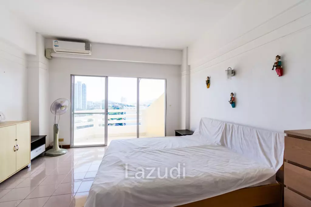 CONDOCHAIN :  1 Bed Beachfront for sale