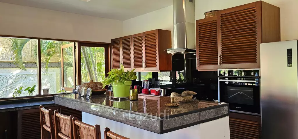 Balinese Paradise – 3 Bedroom Villa In Highly Sought-After Sanur– Beach side