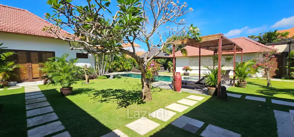 Balinese Paradise – 3 Bedroom Villa In Highly Sought-After Sanur– Beach side
