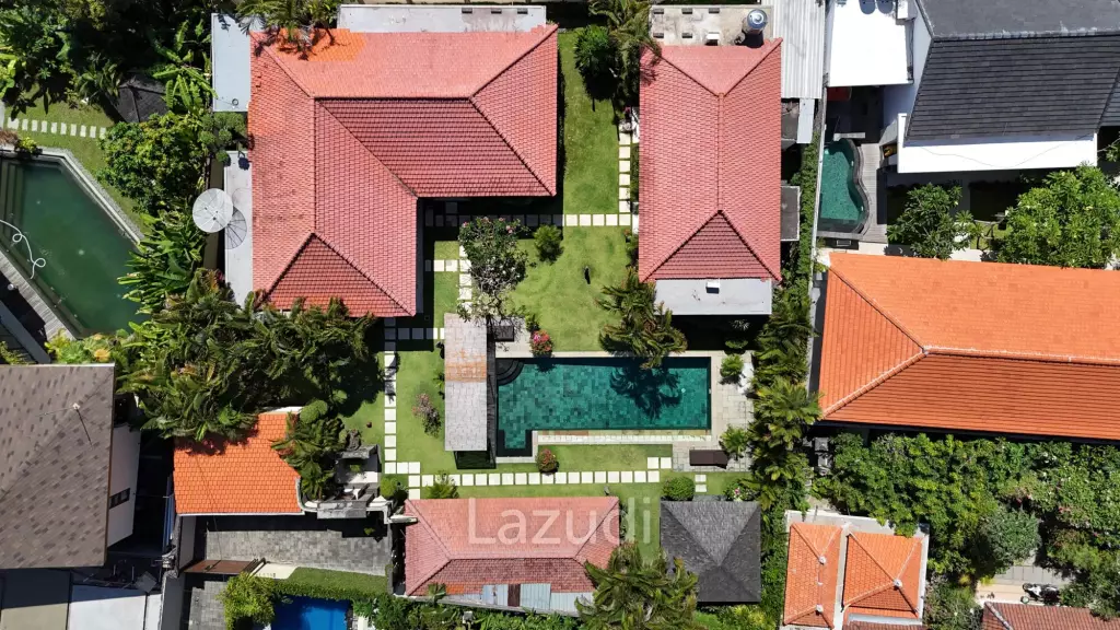 Balinese Paradise – 3 Bedroom Villa In Highly Sought-After Sanur– Beach side