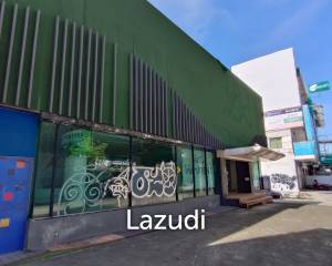 Retail Building for rent in Suanluang (0 meter from BTS Srinuch)