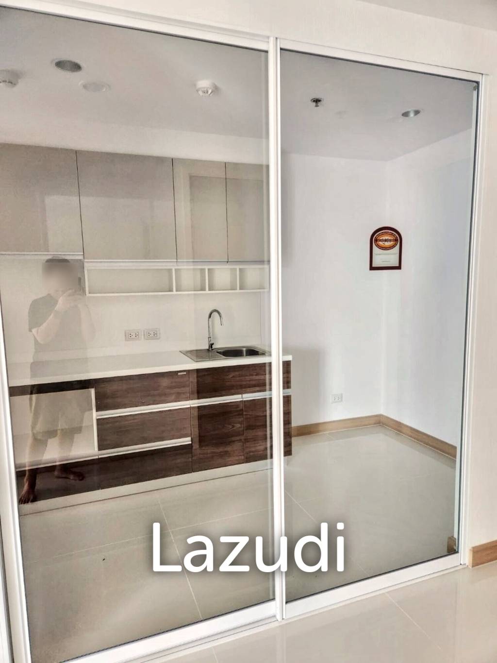 1 Bed 1 Bath 99 SQ.M Supalai Riva Grande