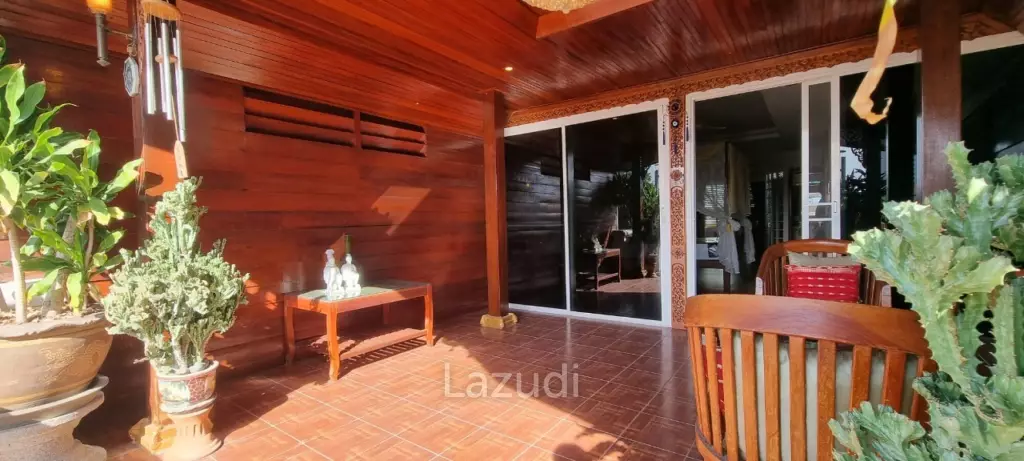 3 Beds 3 Baths 220 SQ.M. Townhouse in Pratumnak