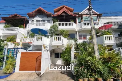 3 Beds 3 Baths 220 SQ.M. Townhouse in Pratumnak