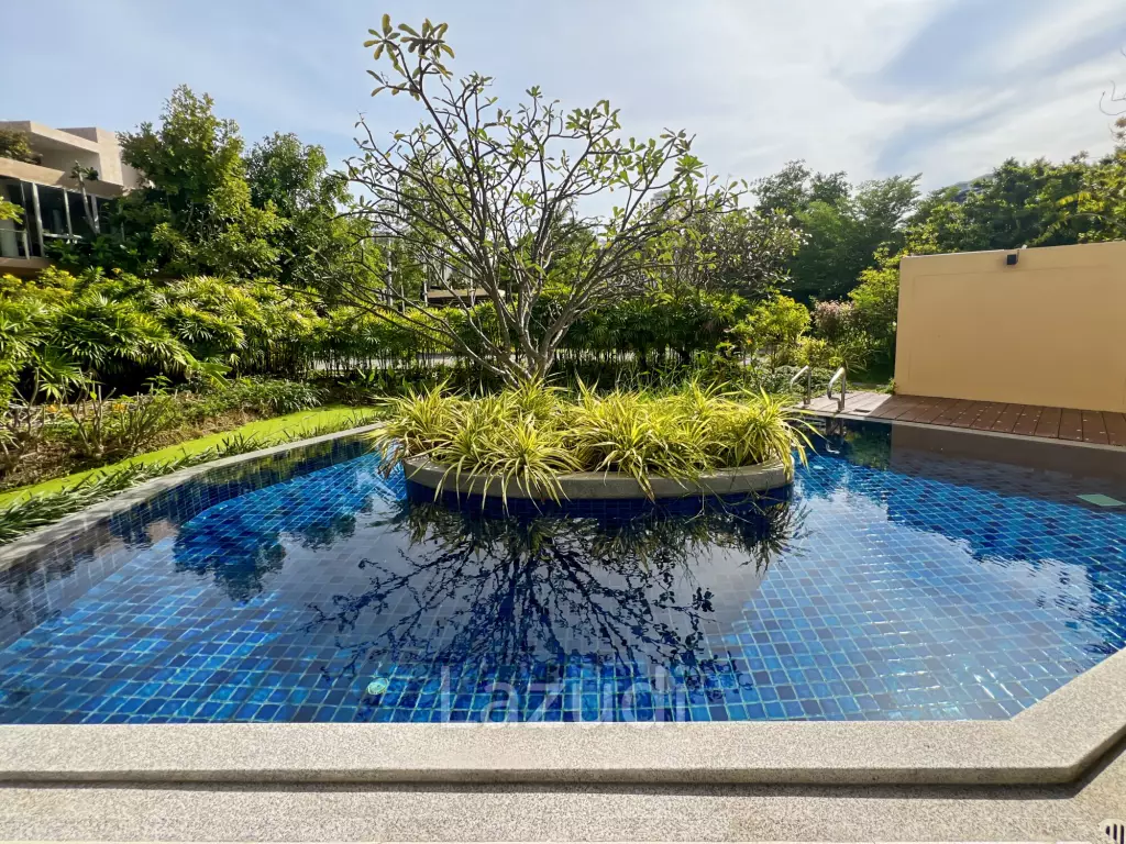 Pool Access 2 Bedroom Condo in Baan Thew Talay Aqua Marine
