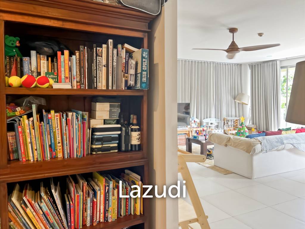 Pool Access 2 Bedroom Condo in Baan Thew Talay Aqua Marine