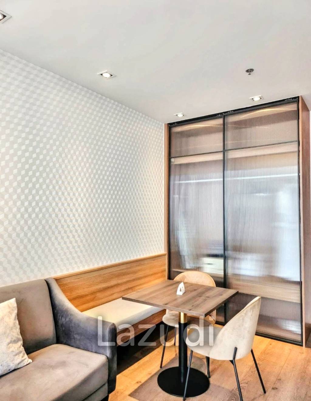 1 Bedroom 1 Bathroom 29 SQ.M Park Origin Phromphong