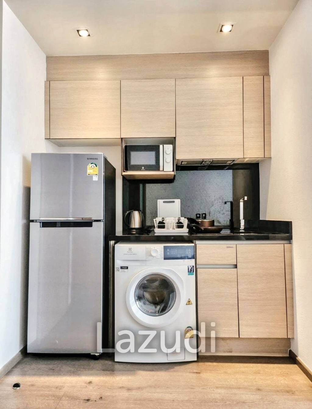 1 Bedroom 1 Bathroom 29 SQ.M Park Origin Phromphong