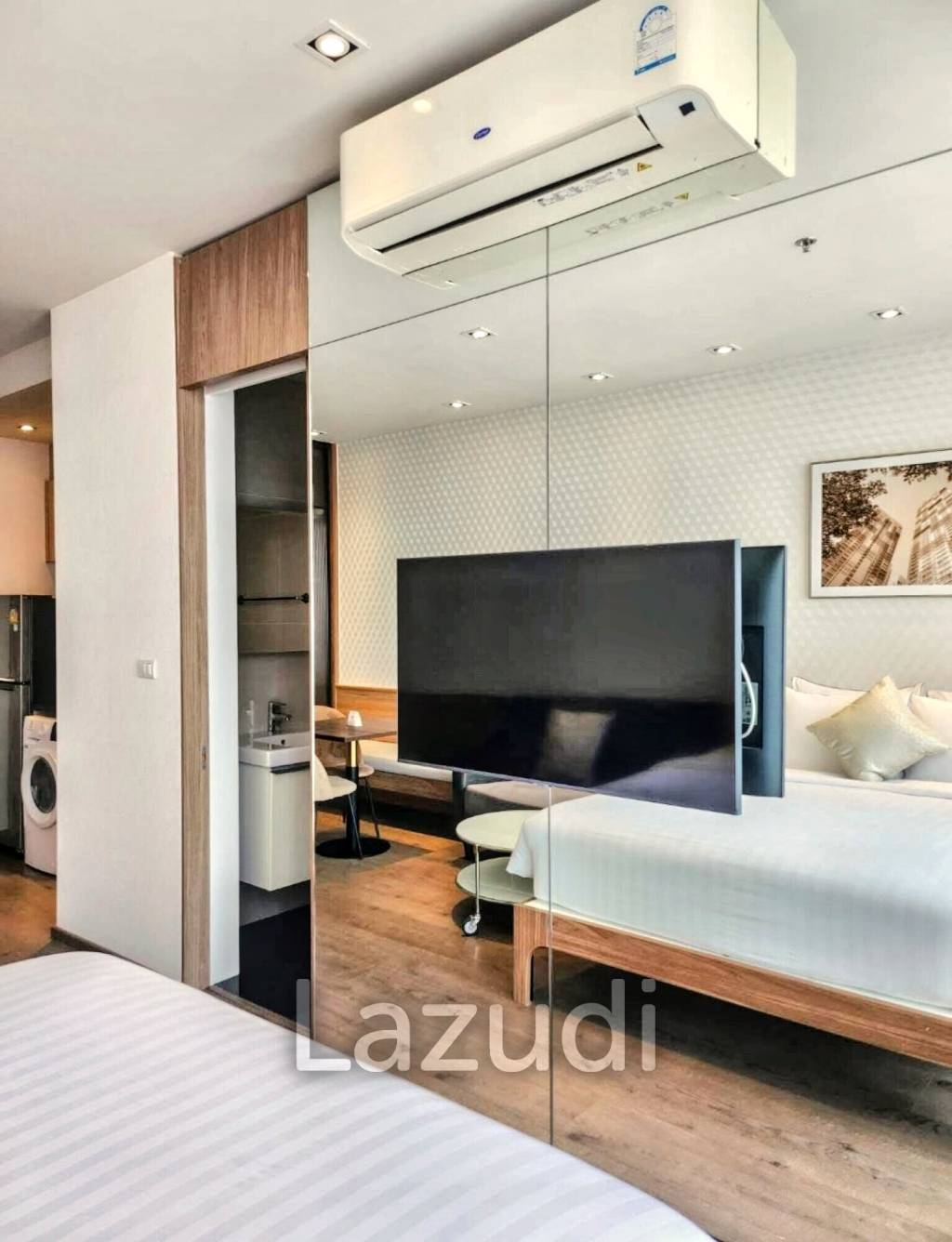 1 Bedroom 1 Bathroom 29 SQ.M Park Origin Phromphong
