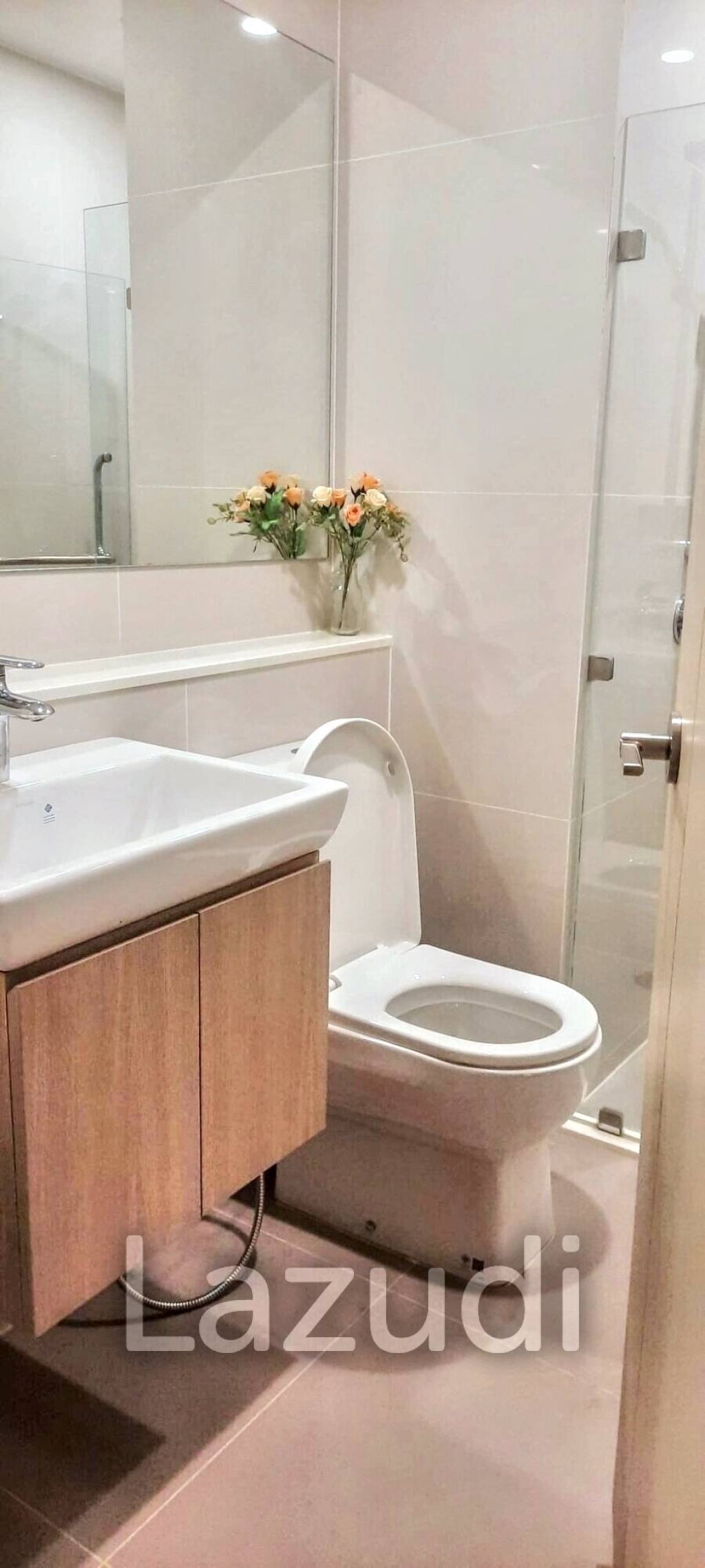 2 Bedroom 1 Bathroom 47 SQ.M Life Rama 4 - Asoke