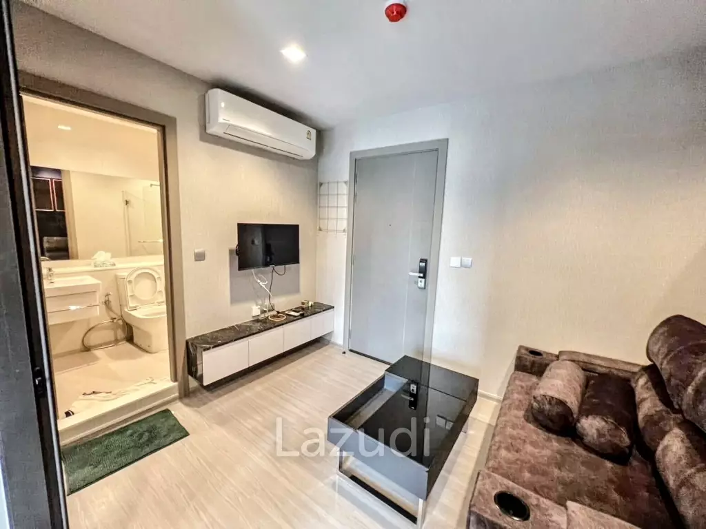 1 Bed 1 Bath 32 SQ.M LIFE Asoke - Rama 9