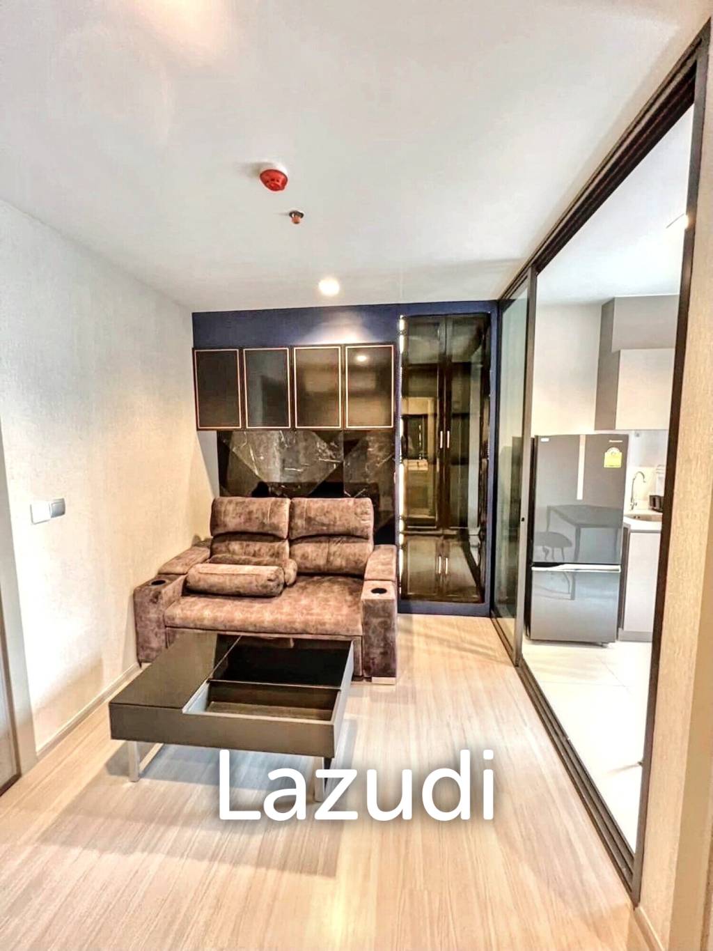 1 Bed 1 Bath 32 SQ.M LIFE Asoke - Rama 9