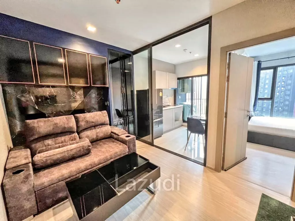 1 Bed 1 Bath 32 SQ.M LIFE Asoke - Rama 9