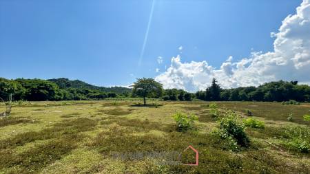 10 Rai Ultra Luxury Land for Development in Khao Tao Hua Hin
