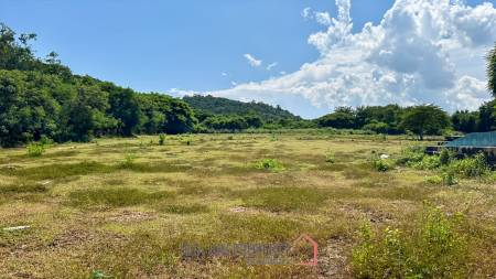 10 Rai Ultra Luxury Land for Development in Khao Tao Hua Hin