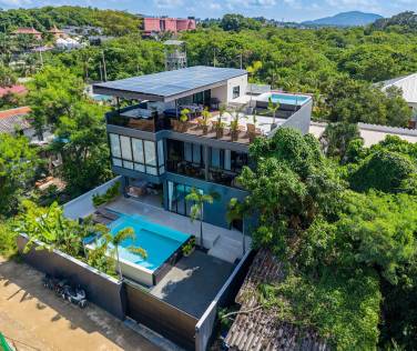 5-Bedroom Villa with Stunning Mountain View in Rawai
