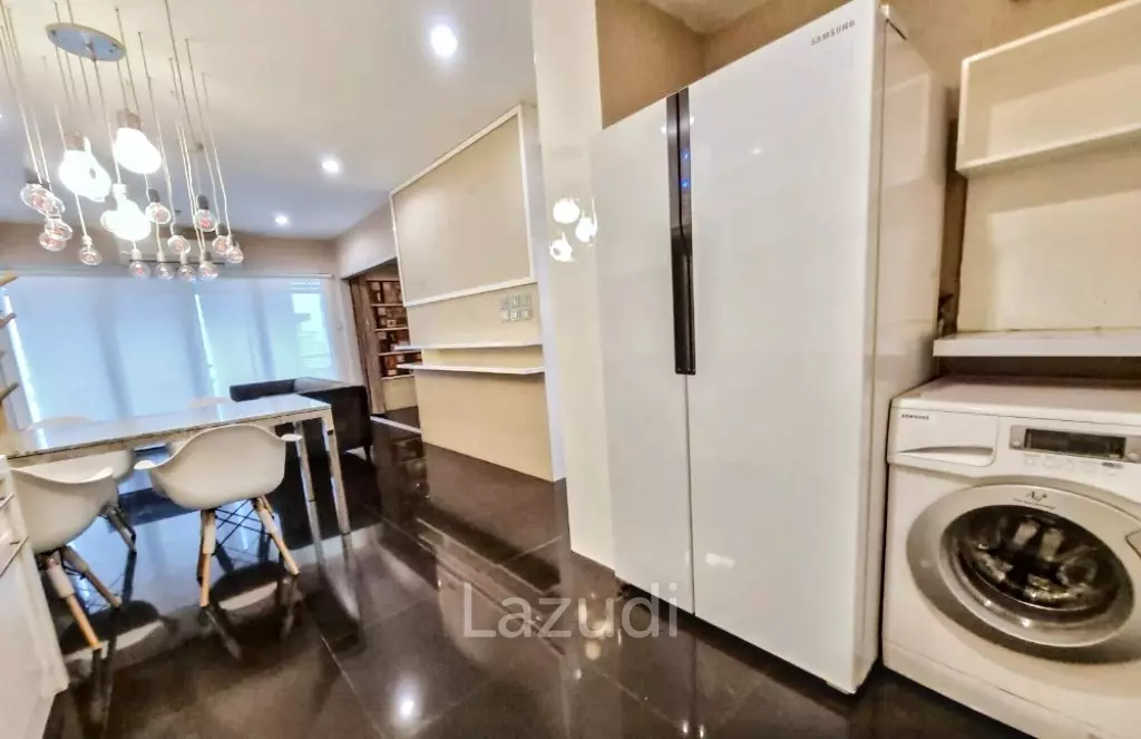 2 Bed 1 Bath 68 SQ.M Grand Park View Asoke