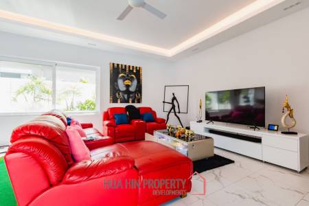 PALM AVENUE VILLAS 2 : 3 bed luxury pool villa
