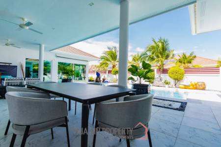 PALM AVENUE VILLAS 2 : 3 bed luxury pool villa