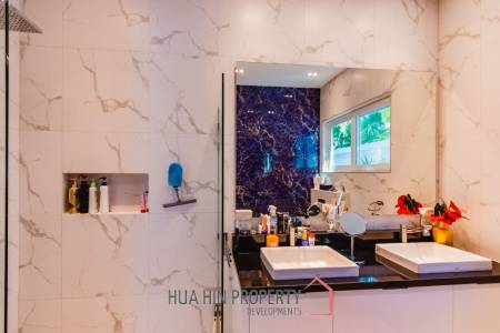 PALM AVENUE VILLAS 2 : 3 bed luxury pool villa