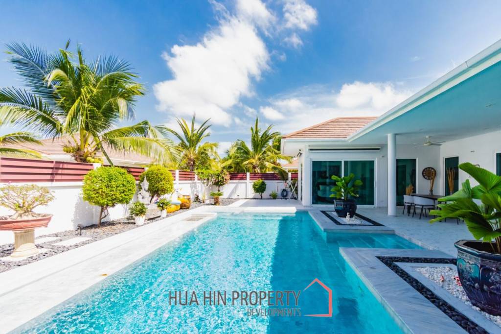 PALM AVENUE VILLAS 2 : 3 bed luxury pool villa
