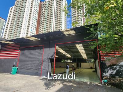 576SQM Warehouse On Huai Kwang main Rama IX Access with Parking