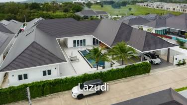 Luxurious Modern 3 Bedroom Villa with Pool in Aria Hua Hin 1