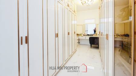 Luxurious Modern 3 Bedroom Villa with Pool in Aria Hua Hin 1