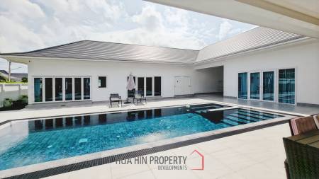 Luxurious Modern 3 Bedroom Villa with Pool in Aria Hua Hin 1