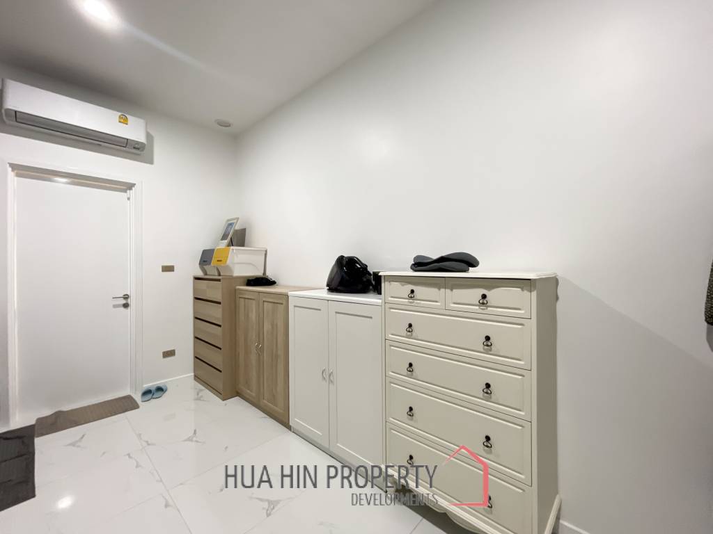 Luxurious Modern 3 Bedroom Villa with Pool in Aria Hua Hin 1