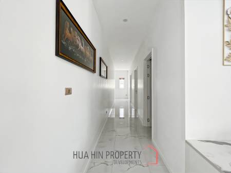 Luxurious Modern 3 Bedroom Villa with Pool in Aria Hua Hin 1