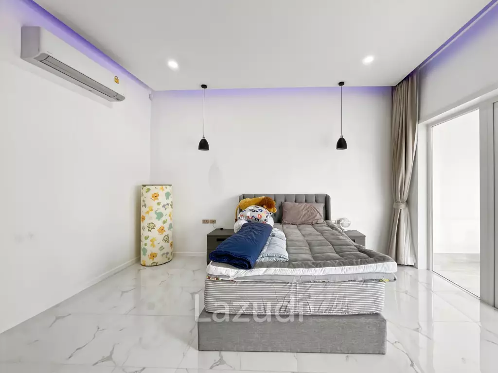 Luxurious Modern 3 Bedroom Villa with Pool in Aria Hua Hin 1