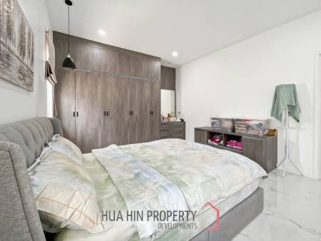 Luxurious Modern 3 Bedroom Villa with Pool in Aria Hua Hin 1
