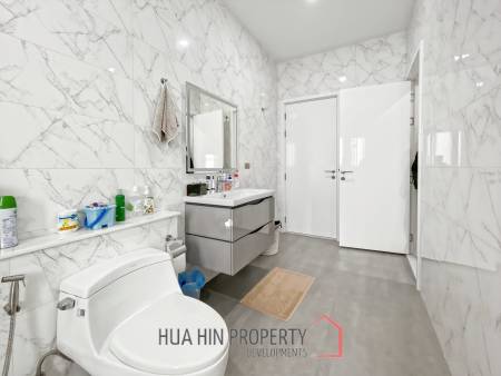 Luxurious Modern 3 Bedroom Villa with Pool in Aria Hua Hin 1
