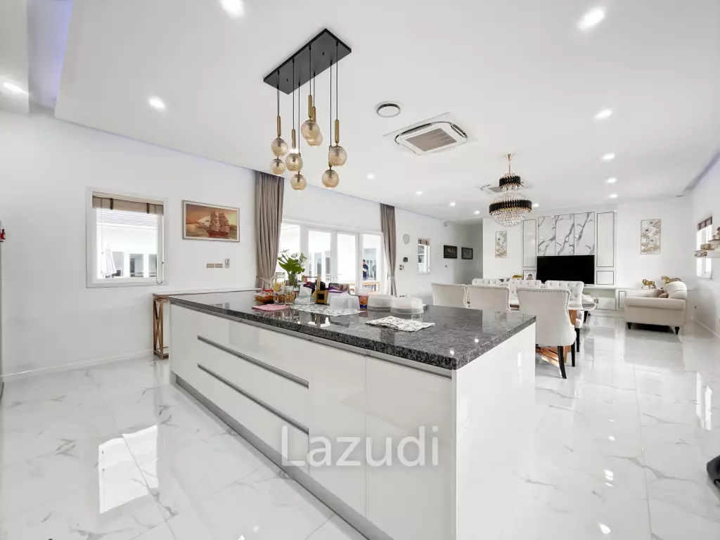 Luxurious Modern 3 Bedroom Villa with Pool in Aria Hua Hin 1