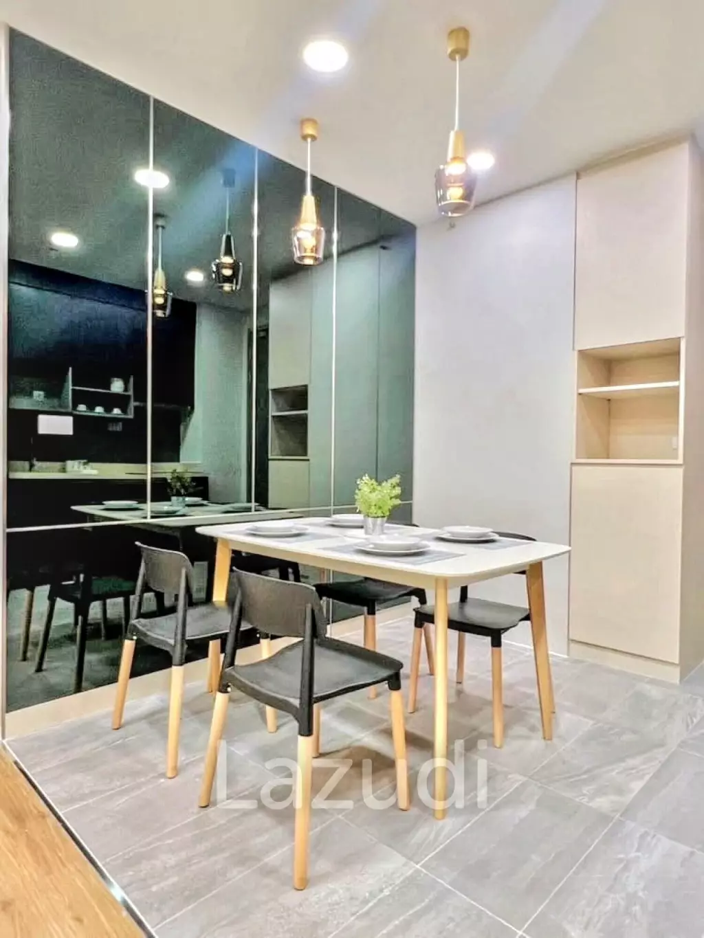 2 Bedroom 2 Bathroom 60 SQ.M Q Prasarnmit