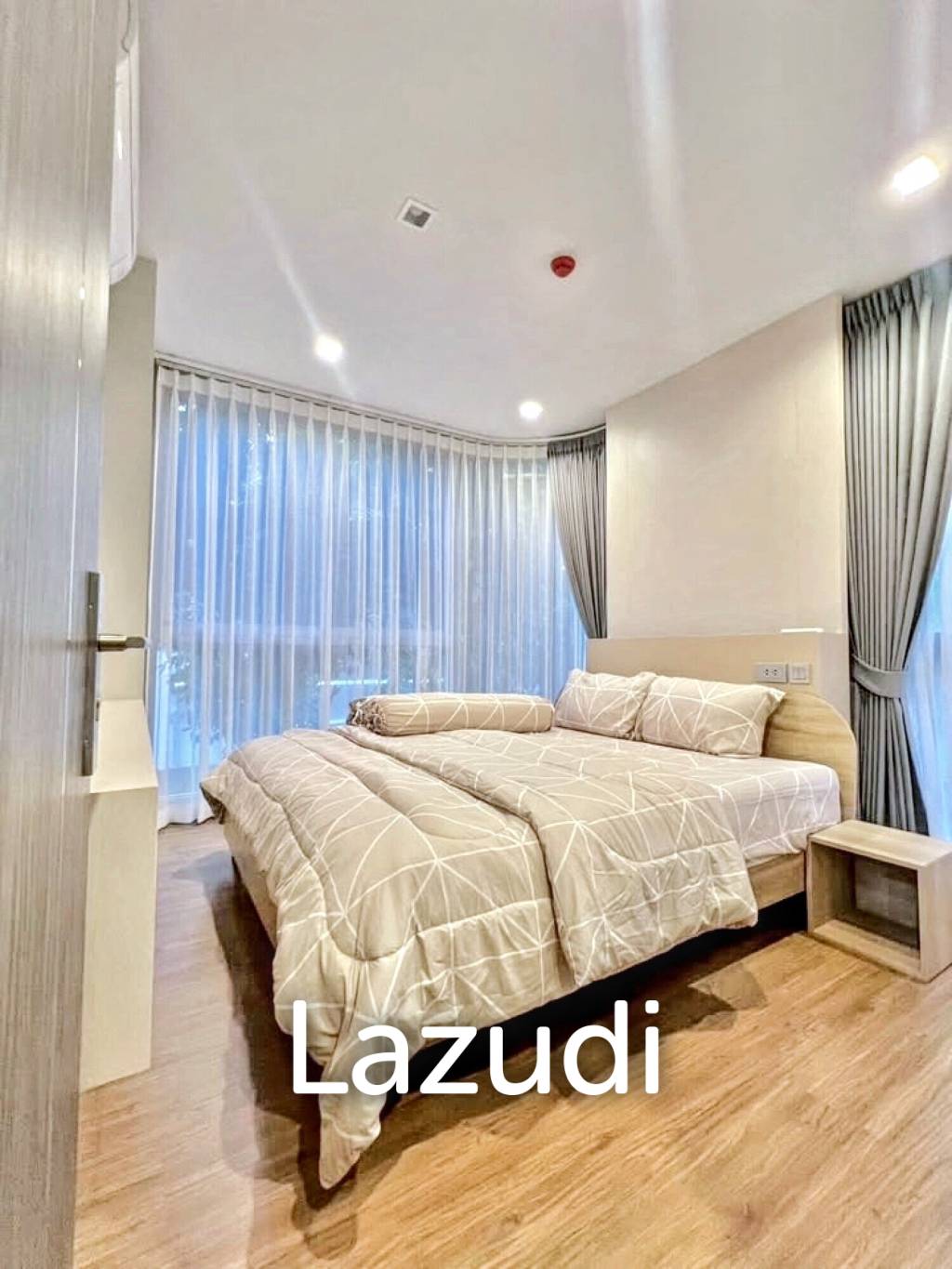 2 Bedroom 2 Bathroom 60 SQ.M Q Prasarnmit