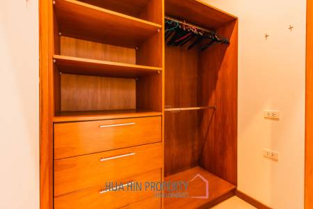 3 Bed 3 Bath 136 SQ.M Black Mountain Golf Course