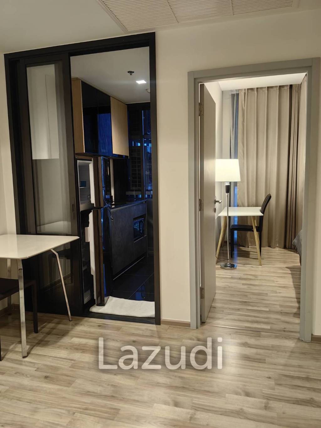 1 Bed 1 Bath  35 Sqm THE LINE Jatujak - Mochit