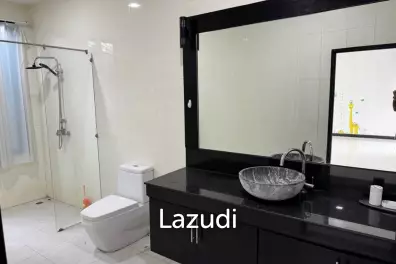 Spacious 4 Bedroom Pool Villa In Pasak