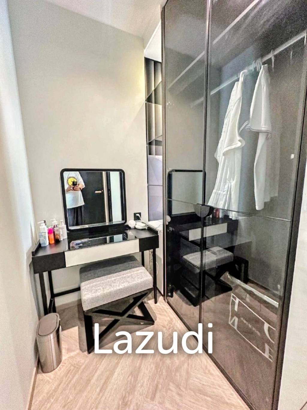 2 Bed 78 SQ.M Chapter Charoennakorn-Riverside