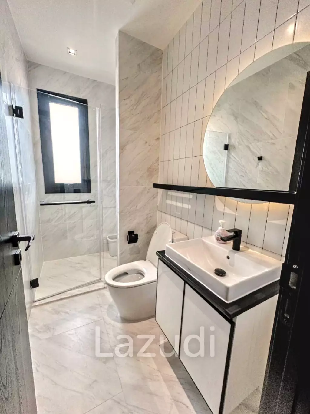 2 Bed 78 SQ.M Chapter Charoennakorn-Riverside