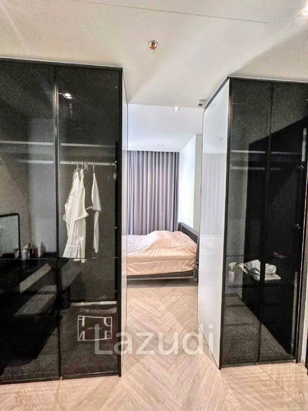 2 Bed 78 SQ.M Chapter Charoennakorn-Riverside