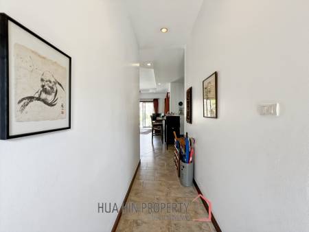 Orchid Palm Homes 3: Exquisite 3-Bed Villa with Pool