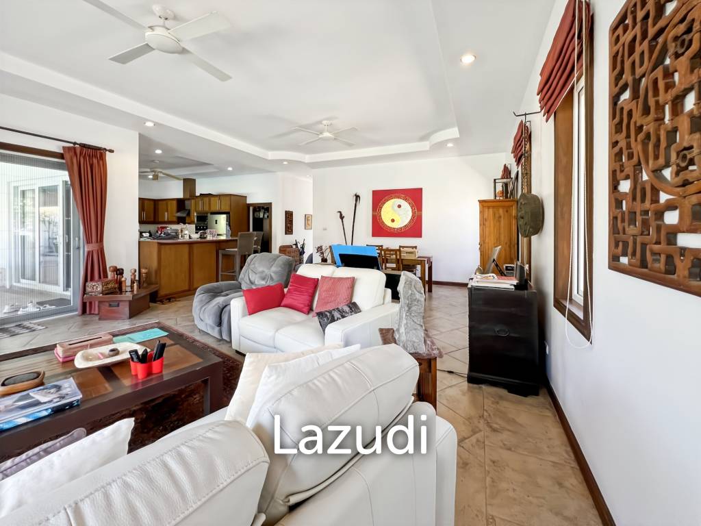 Orchid Palm Homes 3: Exquisite 3-Bed Villa with Pool